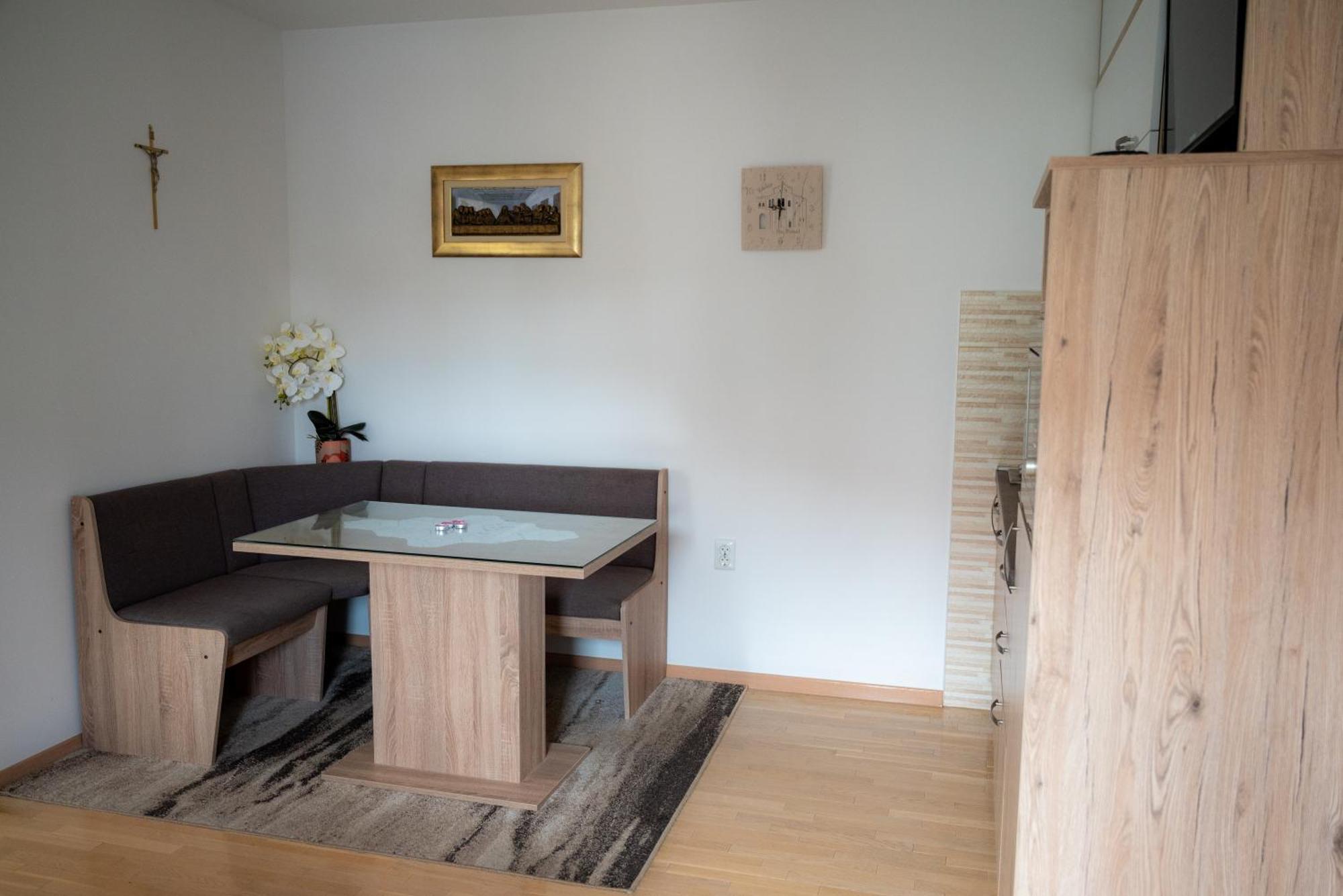 Apartmani Eva Zára Szoba fotó